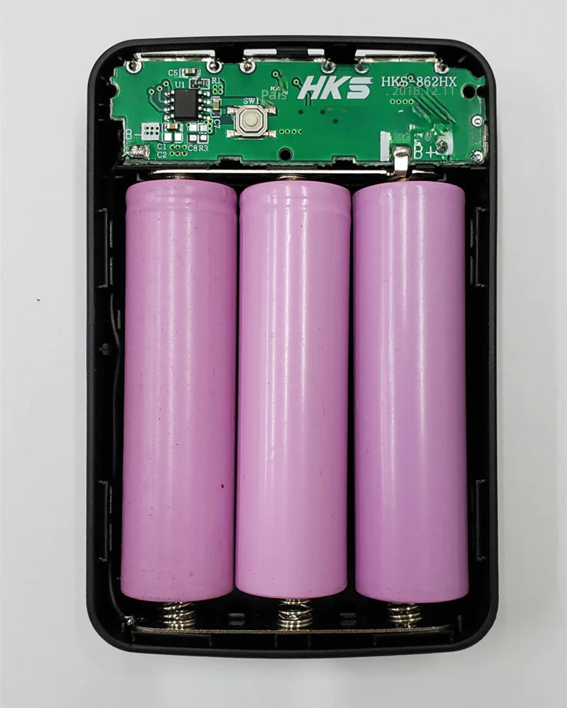 Caja para Banco de Energía 18650 DIY sin Soldadura con 3 Puertos USB